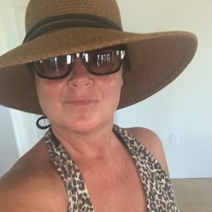 Meet your Posher, Patty